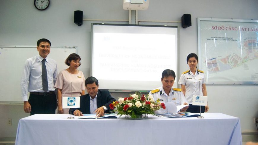 Tân Cảng-STC đã tổ chức buổi lễ ký kết BIÊN BẢN GHI NHỚ HỢP TÁC cùng trường ĐH Kinh tế Tp.HCM.