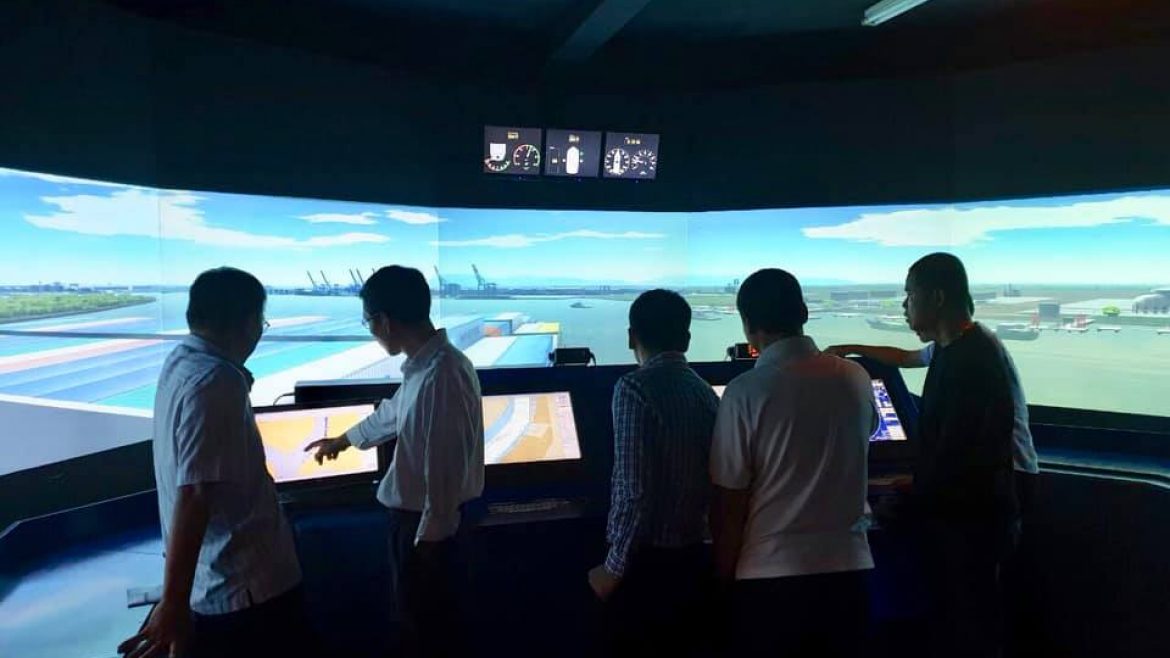 Hình ảnh khoá huấn luyện nghiệp vụ chuyên môn cho các hoa tiêu thuộc Công ty Hoa Tiêu Tân Cảng đang diễn ra
