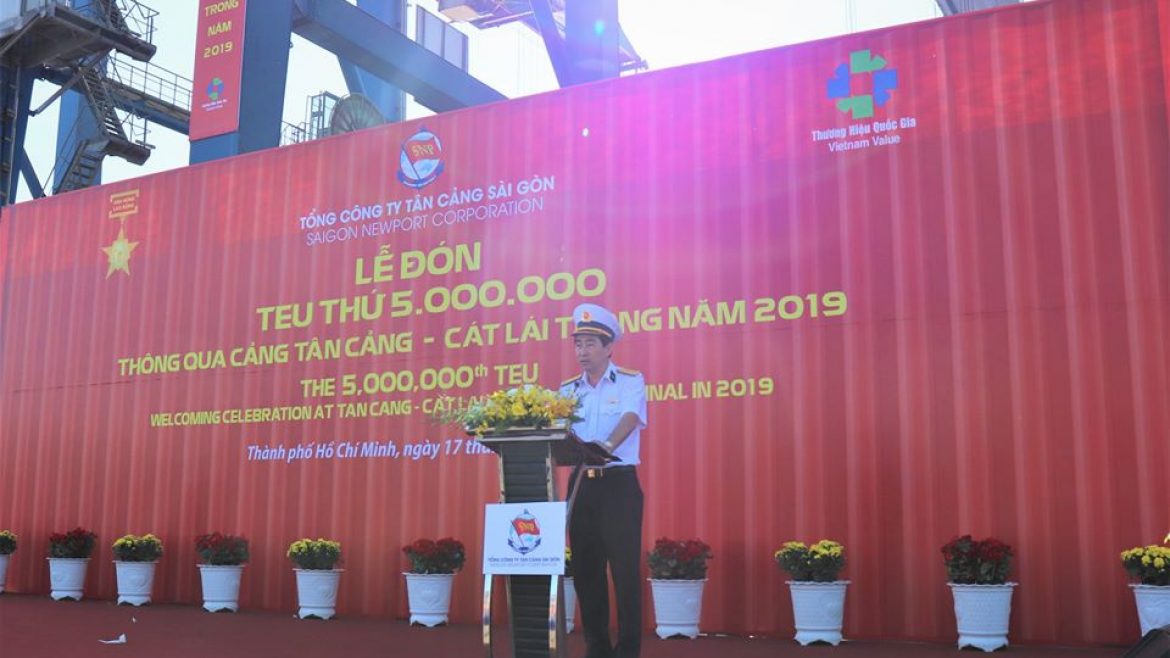 LỄ ĐÓN TEU THỨ NĂM TRIỆU THÔNG QUA CẢNG TÂN CẢNG – CÁT LÁI