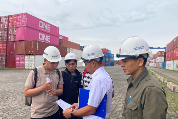 KẾT THÚC KHÓA HỌC VẬN HÀNH CẨU KHUNG RTG – KHỞI ĐẦU CHO NHỮNG NGƯỜI LÁI CẨU CHUYÊN NGHIỆP