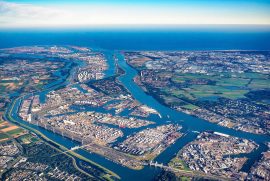 VÌ SAO ROTTERDAM GIỮ NGÔI “VUA CẢNG BIỂN CHÂU ÂU” SUỐT NHIỀU THẬP KỶ?